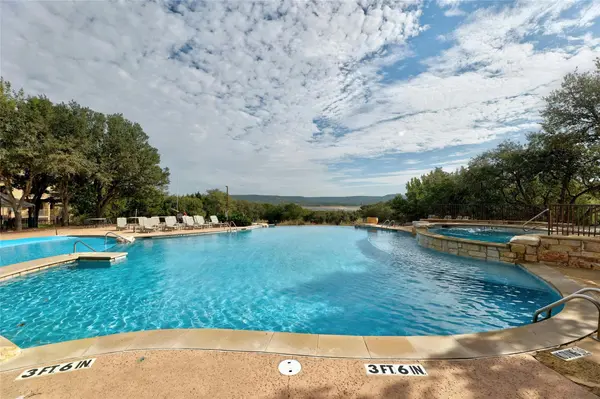 18901 Leisure LN, Jonestown, TX 78645