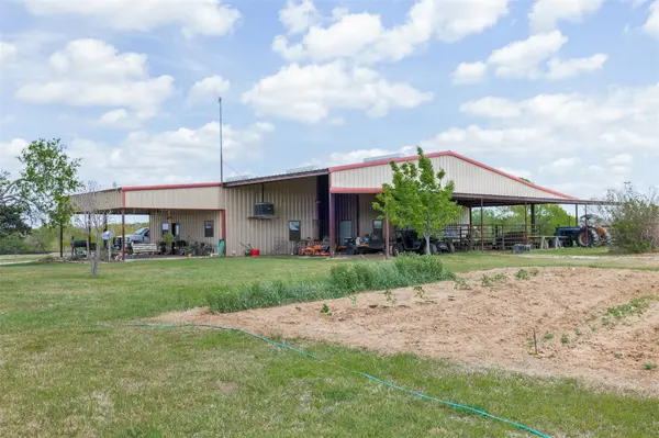 131 CR 279, Kosse, TX 76653