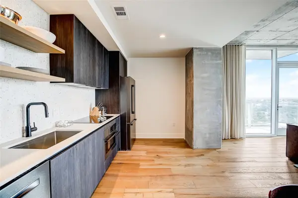 48 East Ave #2504, Austin, TX 78701