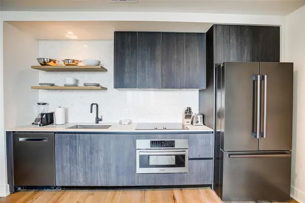 48 East Ave #2504, Austin, TX 78701