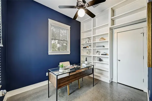 2013 Peoples ST, Austin, TX 78702