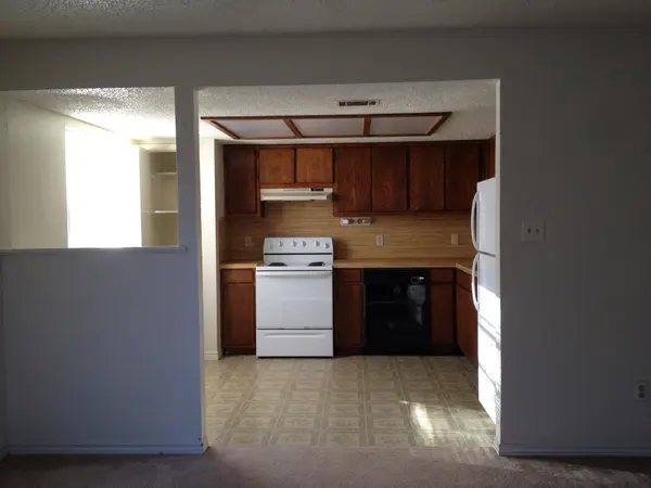 232 Craddock Ave, San Marcos, TX 78666