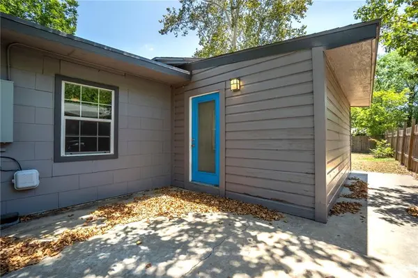 2105 Fortview RD, Austin, TX 78704