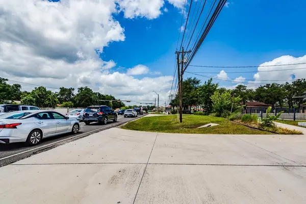 12112 RR #620, Cedar Park, TX 78613