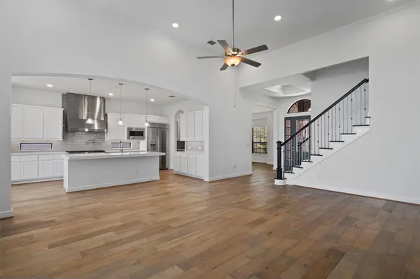15200 Dorothy DR, Lakeway, TX 78734