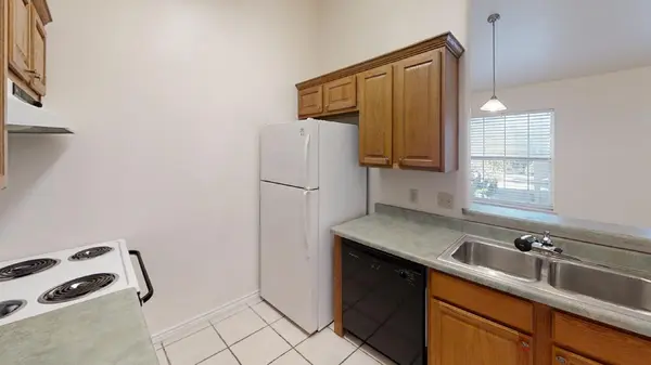 412 Burleson ST #121, San Marcos, TX 78666