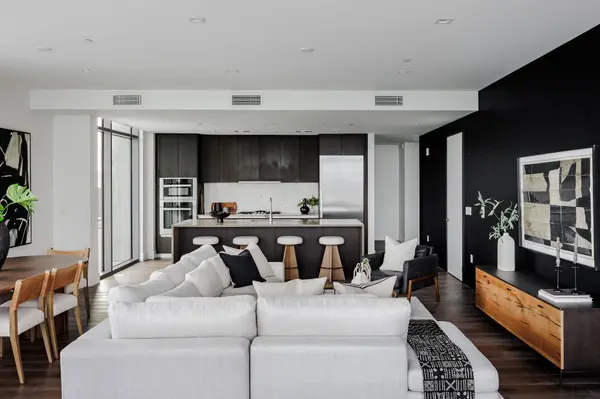 501 West Ave #2404, Austin, TX 78701