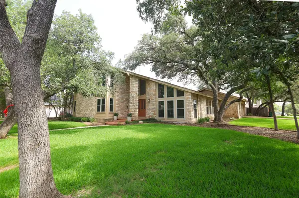 10901 Country Knoll KNLS, Austin, TX 78750