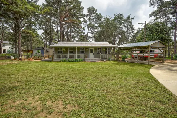 121 Pony Grass LN, Bastrop, TX 78602