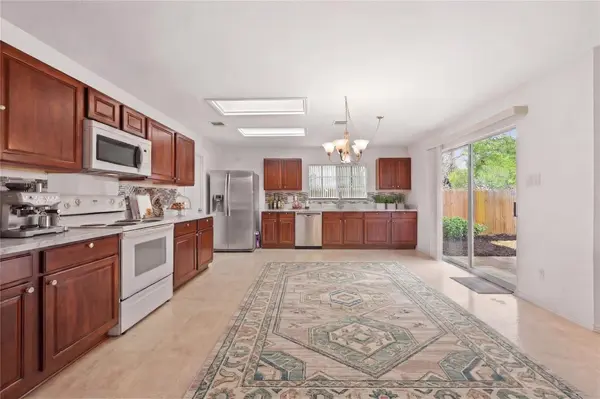 83 Elm Hill CT, San Marcos, TX 78666