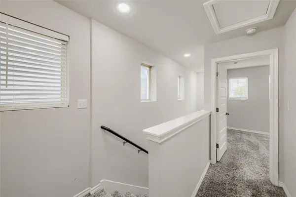 1728 Artesian Springs XING, Leander, TX 78641