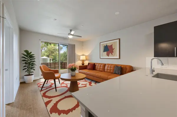 2804 Treble LN #902, Austin, TX 78704