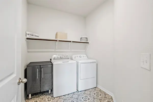 209 Mira Mesa DR, Liberty Hill, TX 78642