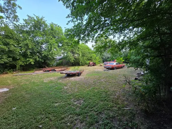 2703 Wheless LN, Austin, TX 78723