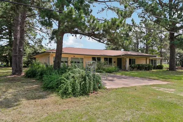 162 Indian Oak DR, Bastrop, TX 78602