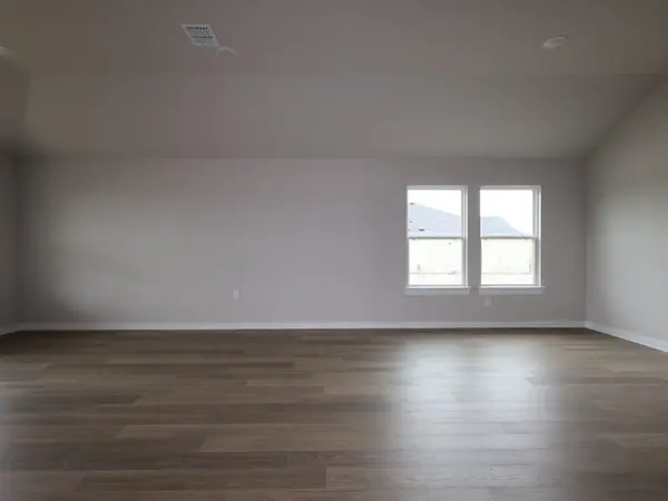 9404 Furman DR, Austin, TX 78747