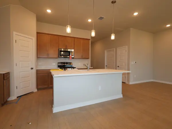 4512 Bridal Veil DR, Austin, TX 78747