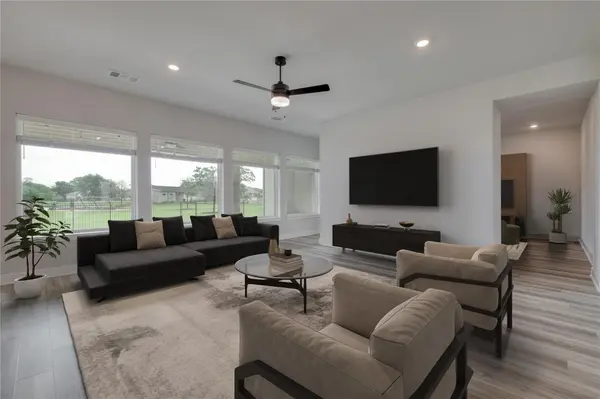 109 Isaac White DR, Bastrop, TX 78602