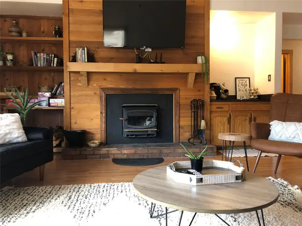 28 aspen ST #308, Out Of State, NM 78730