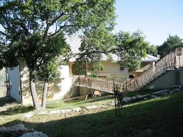 2552 Connie DR, Canyon Lake, TX 78133