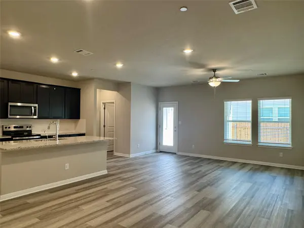 1850 Settlers Glen DR #1402, Round Rock, TX 78665