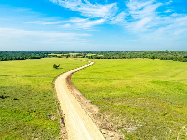 28 Feild Ranch RD, Burnet, TX 78611