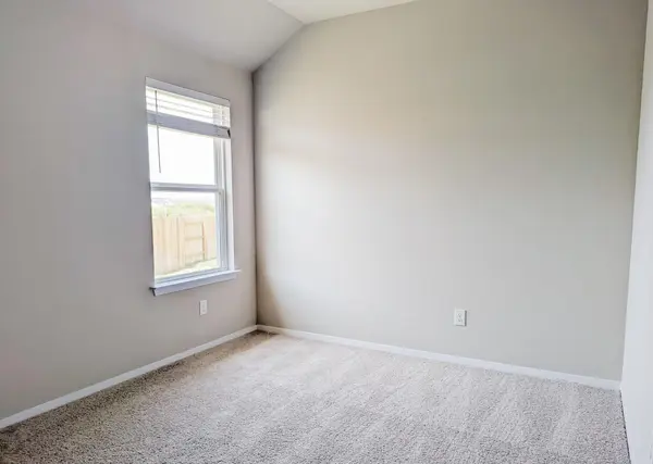 139 Spiny Lizard LN, San Marcos, TX 78666