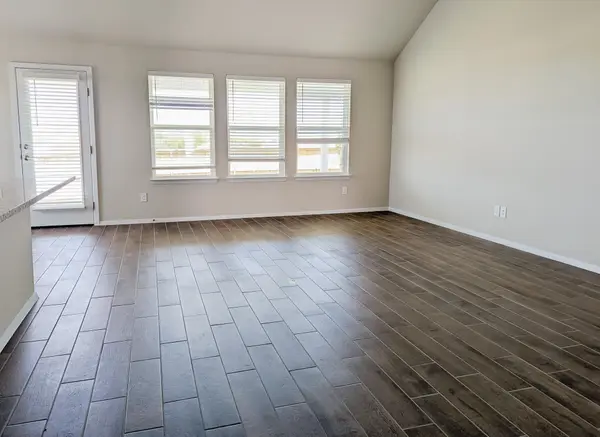 139 Spiny Lizard LN, San Marcos, TX 78666