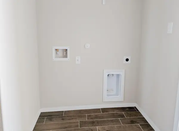 139 Spiny Lizard LN, San Marcos, TX 78666
