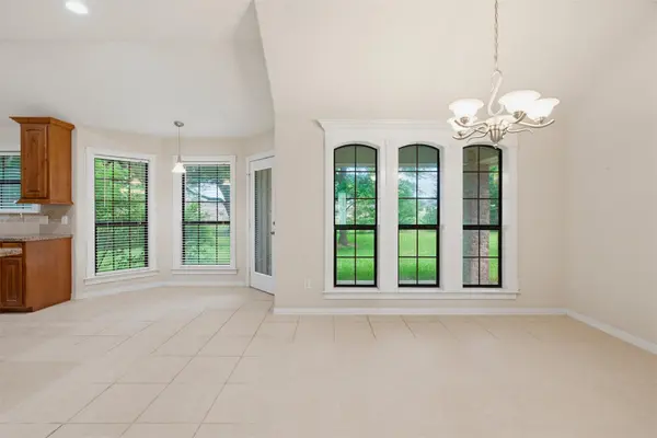 702 Woodson DR, Caldwell, TX 77836