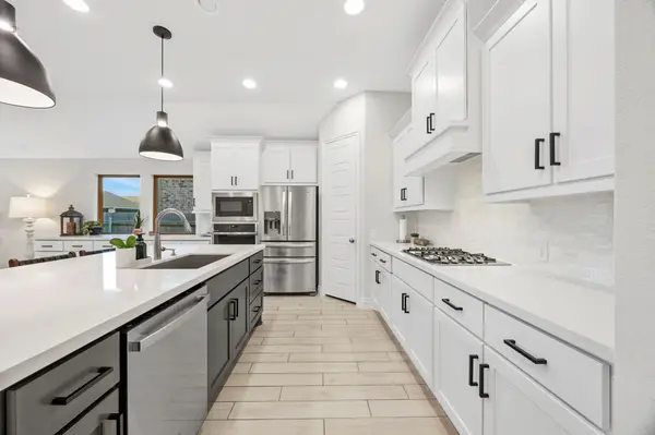 512 Monrovia CT, Liberty Hill, TX 78642