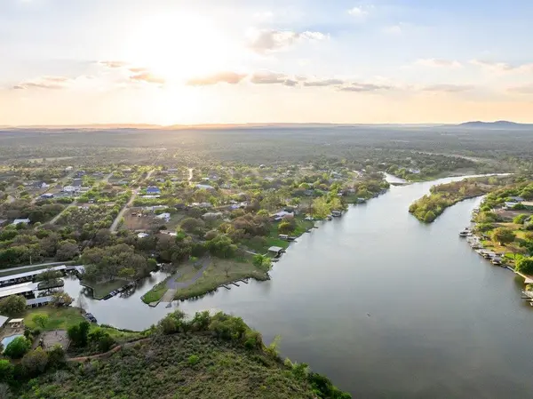1407 County Road 311 RD, Horseshoe Bay, TX 78657