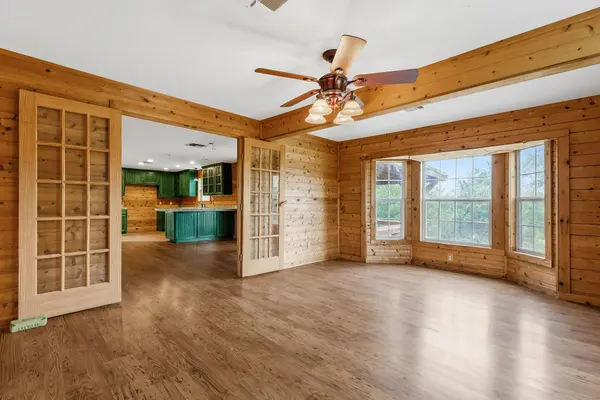 51 County Road 436, Thrall, TX 76578