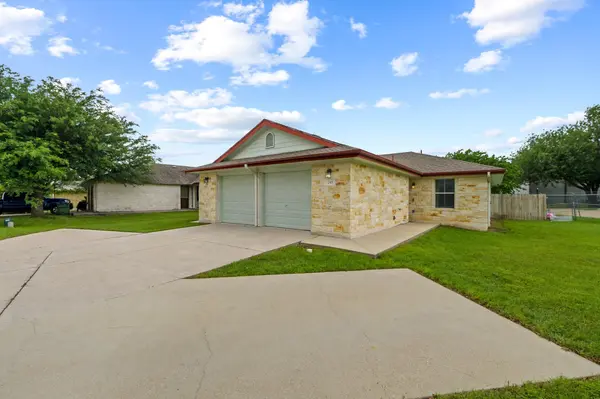 243-245 Marvin CV, Hutto, TX 78634