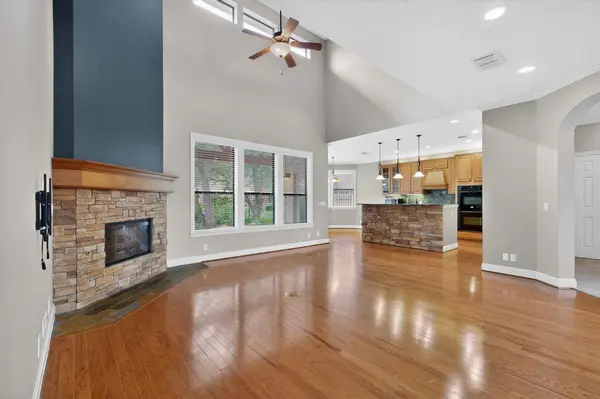 13933 Ashton Woods CIR #71, Austin, TX 78727