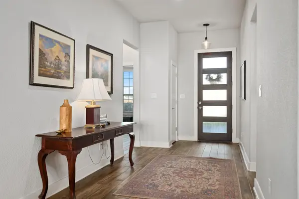 109 Seedling CT, Liberty Hill, TX 78642