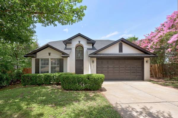 2327 Wright CIR, Round Rock, TX 78664