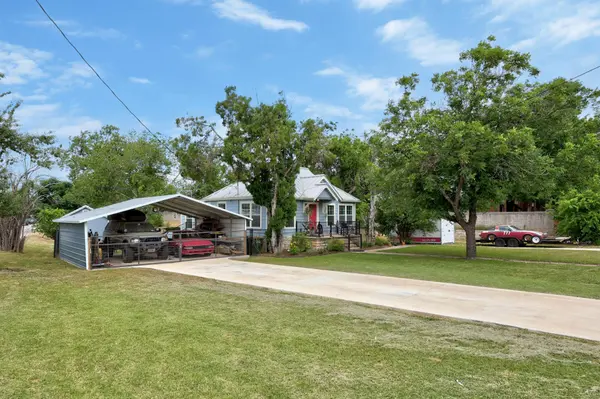 2120 Leander ST, Georgetown, TX 78626