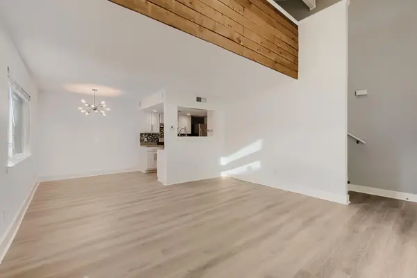 2124 Burton DR #174, Austin, TX 78741