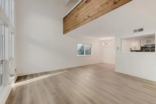 2124 Burton DR #174, Austin, TX 78741