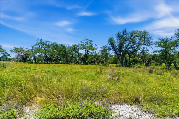 623 Whiskey TRL, Blanco, TX 78606