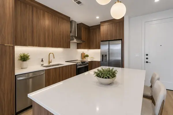 1701 Simond Ave #226, Austin, TX 78723