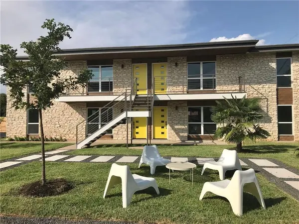 8605 Putnam DR #202, Austin, TX 78757