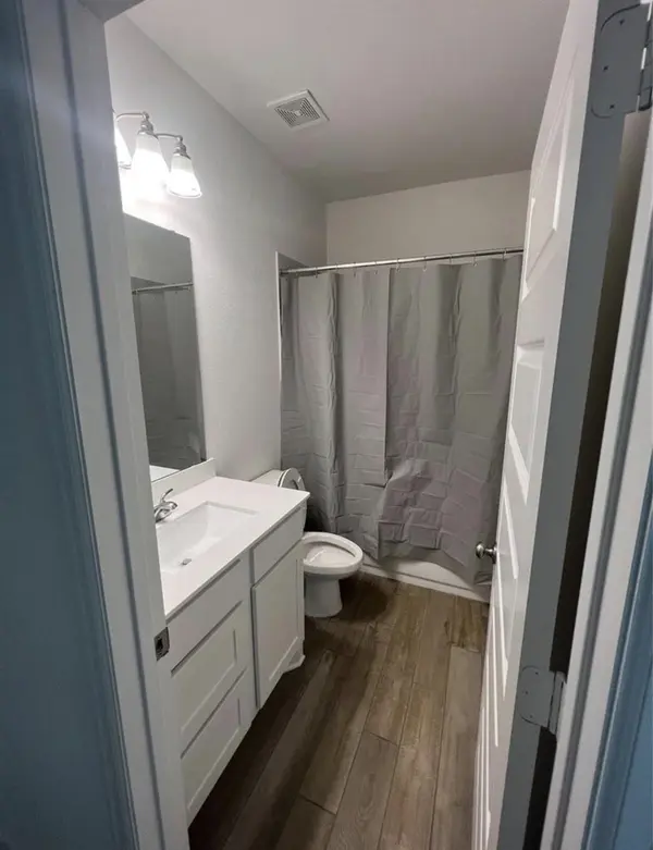 131 Macarthur DR, Leander, TX 78641