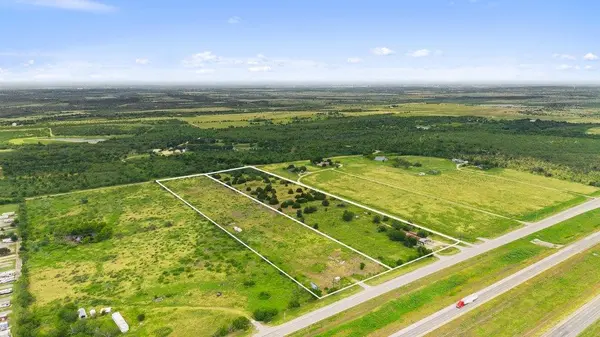 5199 N Hwy 183, Lockhart, TX 78644