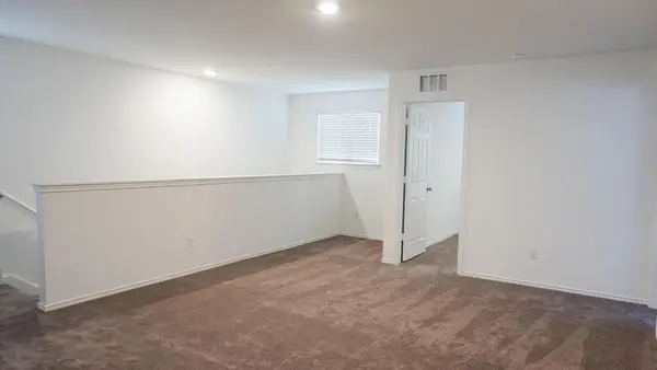 313 Redonda DR, Liberty Hill, TX 78642