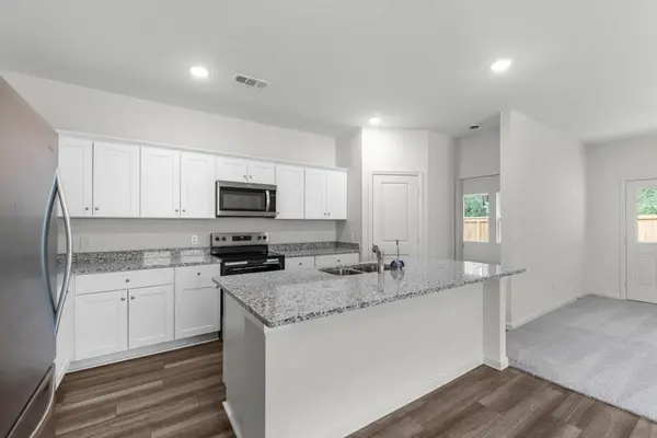 12817 Kentucky Warbler DR, Buda, TX 78610