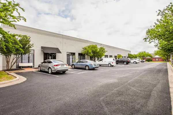 150 Settlement DR #B2, Bastrop, TX 78602