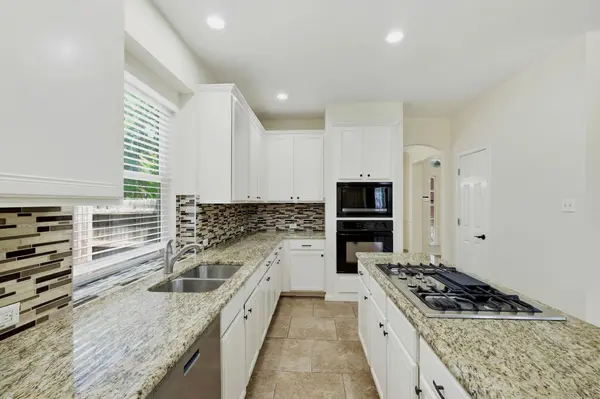 2033 Creole DR, Austin, TX 78727
