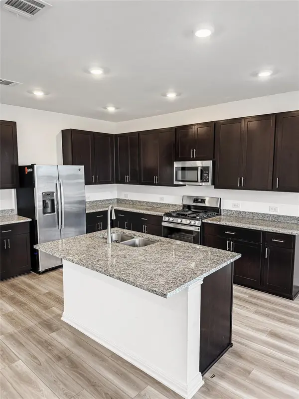 5800 Beverly Prairie RD, Del Valle, TX 78617